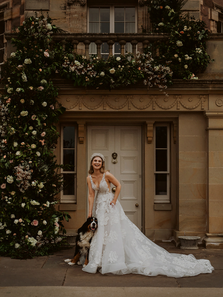 Archerfield House bridal photoshoot featured image - credit Bates and Bates Photography